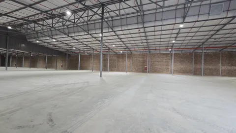 Malibongwe Industrial Park in Lanseria has a 7000m² Warehouse Available To Let (23)